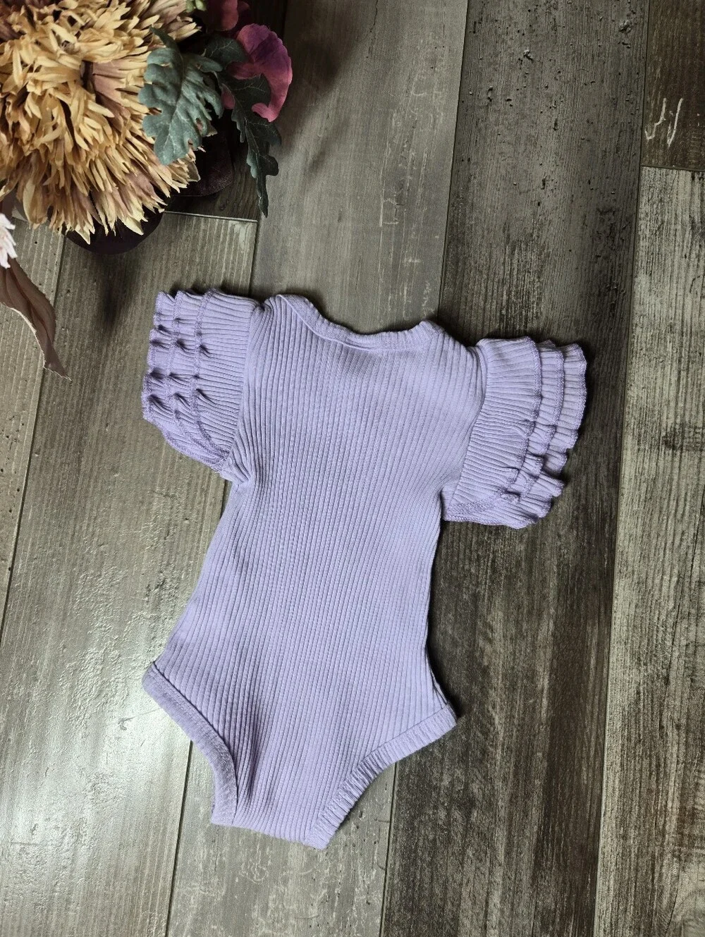 Baby Lavender Ruffled Sleeve One-Piece Bodysuit Size 0-3M NWOT